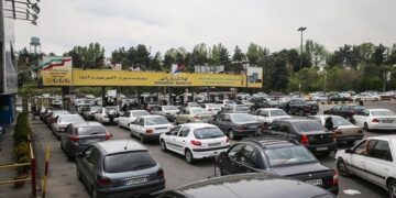 کلافگی رانندگان جیرفتی از صف طولانی جایگاه‌های سوخت