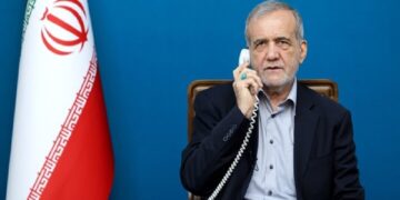 تاکید پزشکیان بر هم‌افزایی میان کشور‌های اسلامی در مقابله با توطئه‌های دشمنان