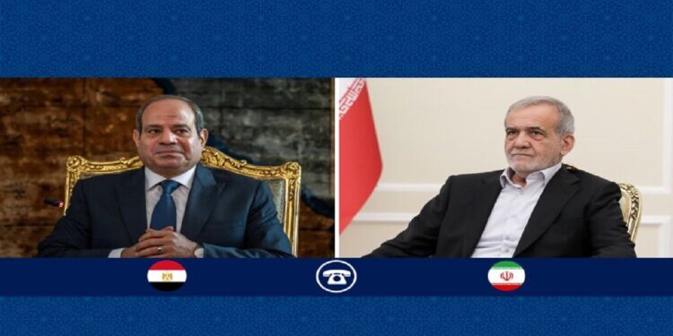 تاکید روسای جمهور ایران و مصر بر آغاز فصل نوین روابط منطقهای