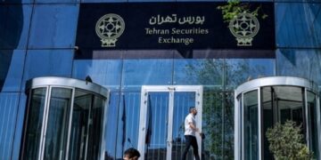 بورس تهران از محدودیت معاملاتی تا بازگشایی؛ تداوم معاملات و رشد شاخص‌ها