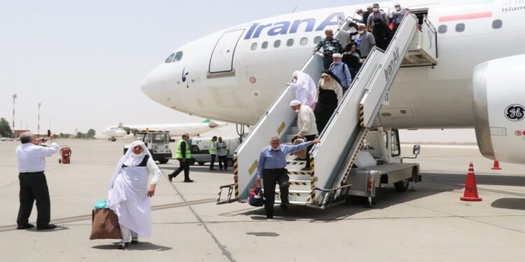 بازگشت حجاج از فردا آغاز میشود